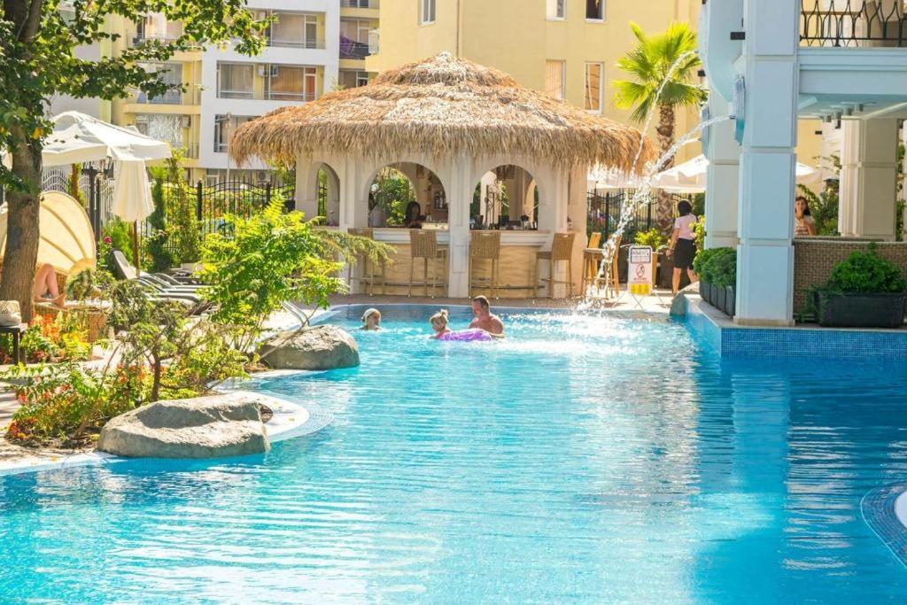 Harmony Suitеs Apartment Sunny Beach Buitenkant foto
