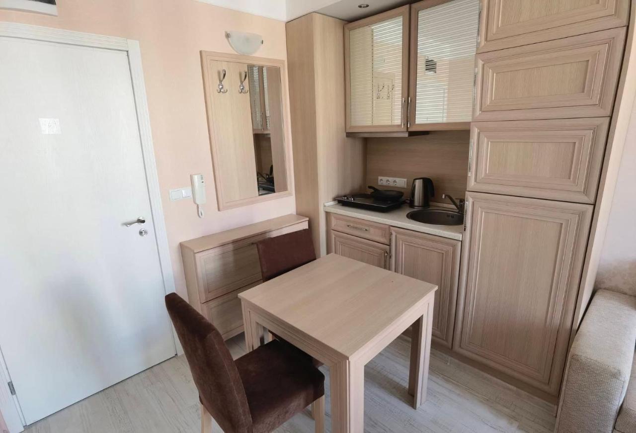 Harmony Suitеs Apartment Sunny Beach Buitenkant foto